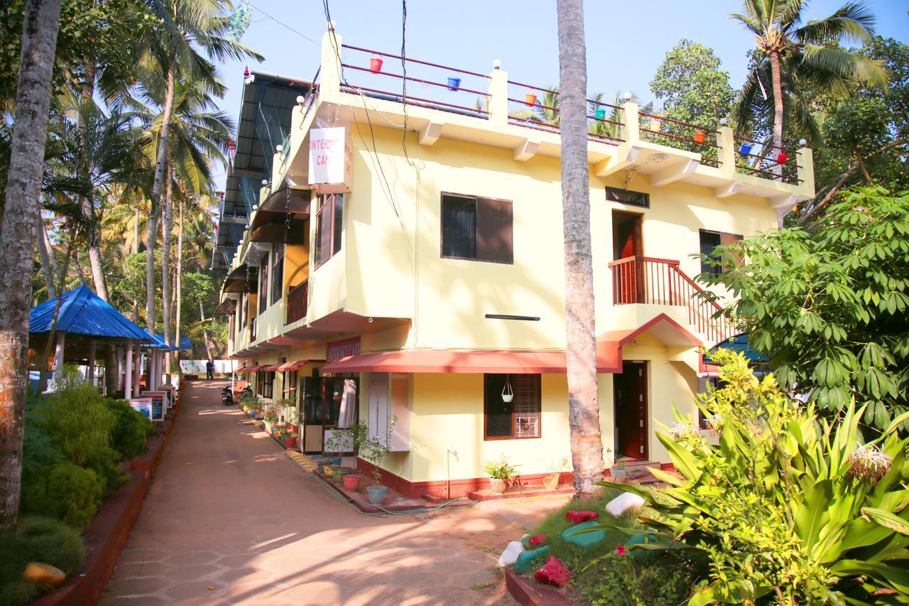 ורקלה Panchavadi Ayurvedic Beach Resort מראה חיצוני תמונה